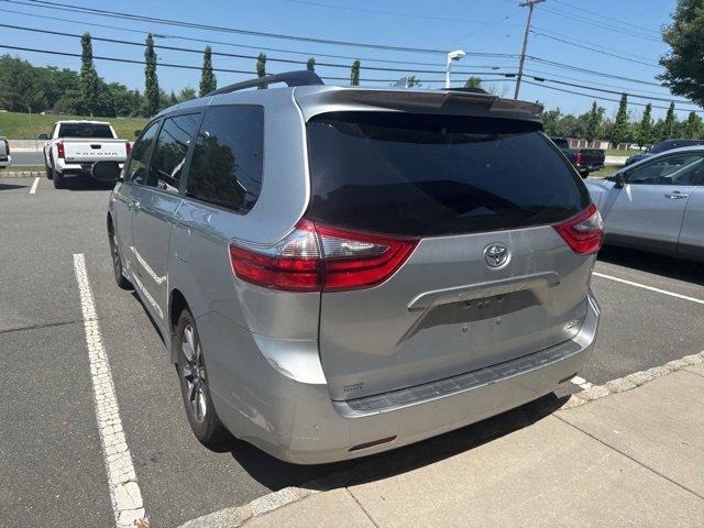 2020 Toyota Sienna Vehicle Photo in Flemington, NJ 08822