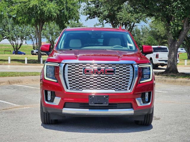 2023 GMC Yukon XL Vehicle Photo in DENTON, TX 76210-9321