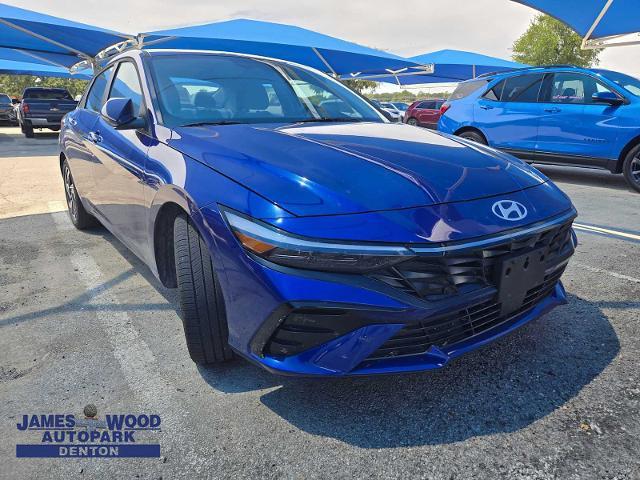 2025 Hyundai ELANTRA Vehicle Photo in DENTON, TX 76210-9321