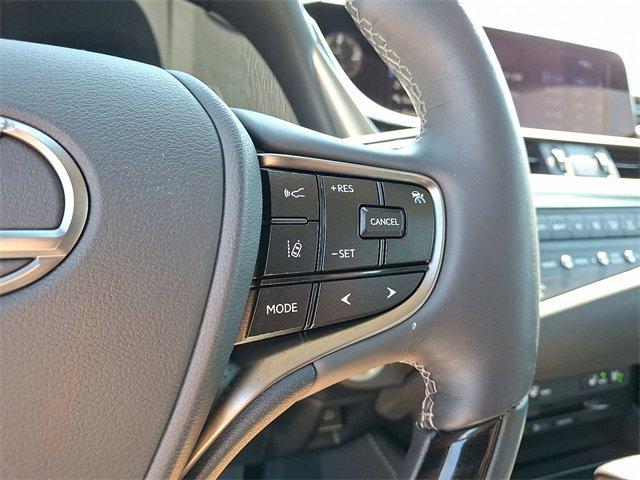 2021 Lexus ES 250 Vehicle Photo in Willow Grove, PA 19090