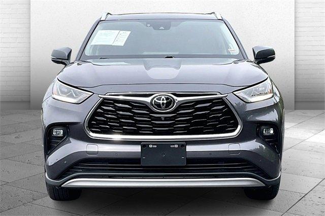2021 Toyota Highlander Vehicle Photo in INDEPENDENCE, MO 64055-1314