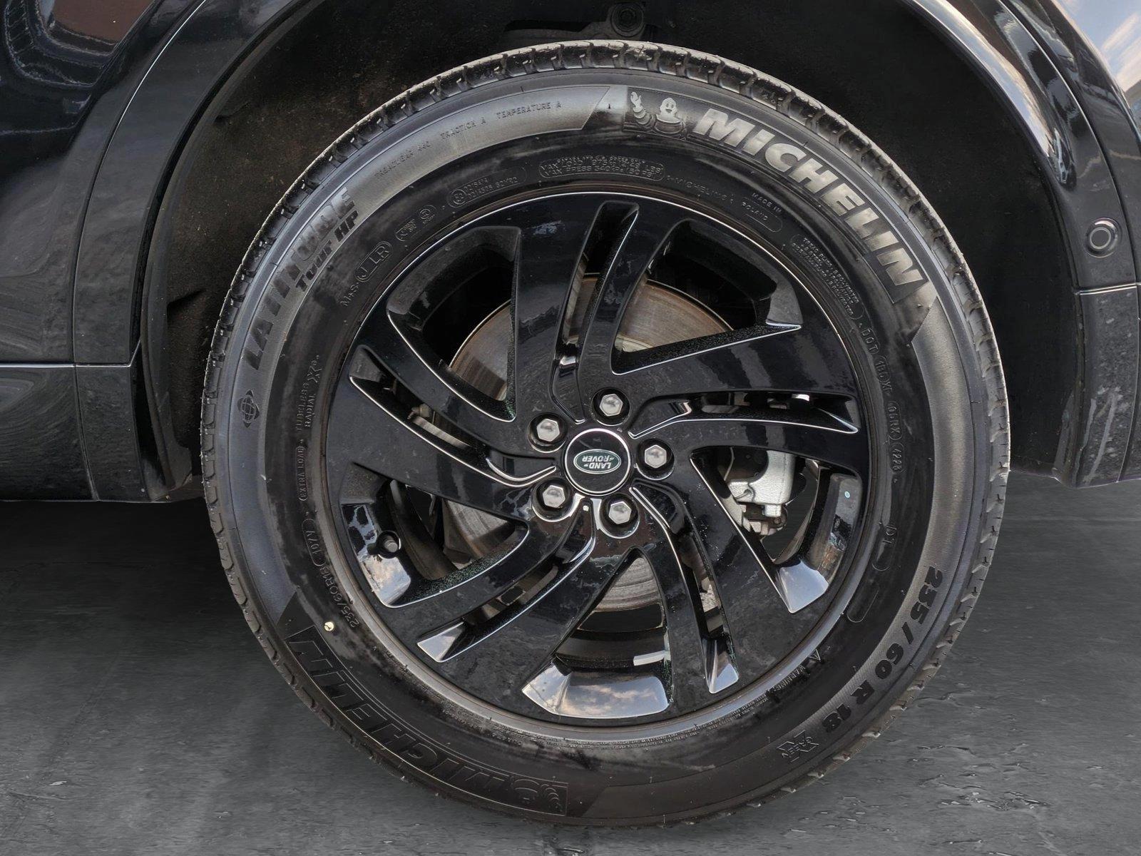 2024 Land Rover Discovery Sport Vehicle Photo in Bethesda, MD 20852