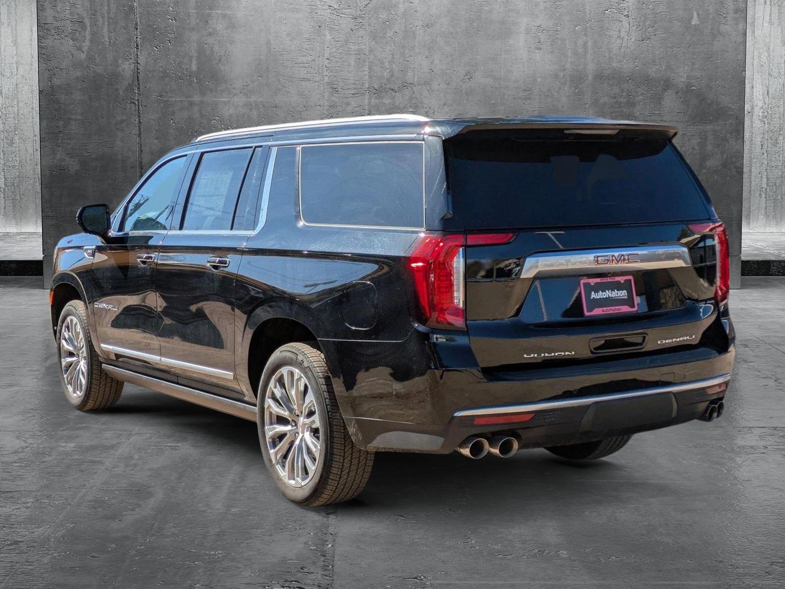 2024 GMC Yukon XL Vehicle Photo in GOLDEN, CO 80401-3850