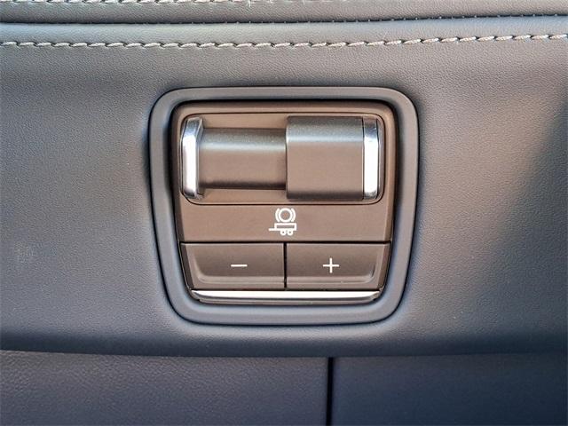 2025 Cadillac ESCALADE IQ Vehicle Photo in ALLENTOWN, PA 18103-7399