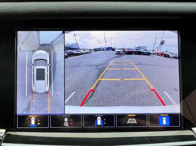 2022 Cadillac XT6 Vehicle Photo in EFFINGHAM, IL 62401-2832