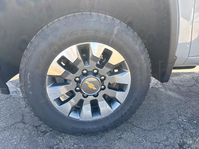 2025 Chevrolet Silverado 2500 HD Vehicle Photo in MANHATTAN, KS 66502-5036