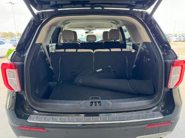 2023 Ford Explorer Vehicle Photo in Grapevine, TX 76051