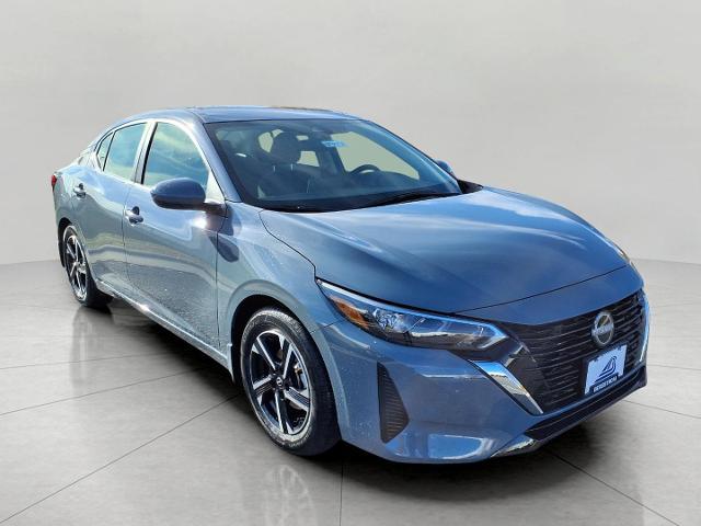 2025 Nissan Sentra SV photo 2
