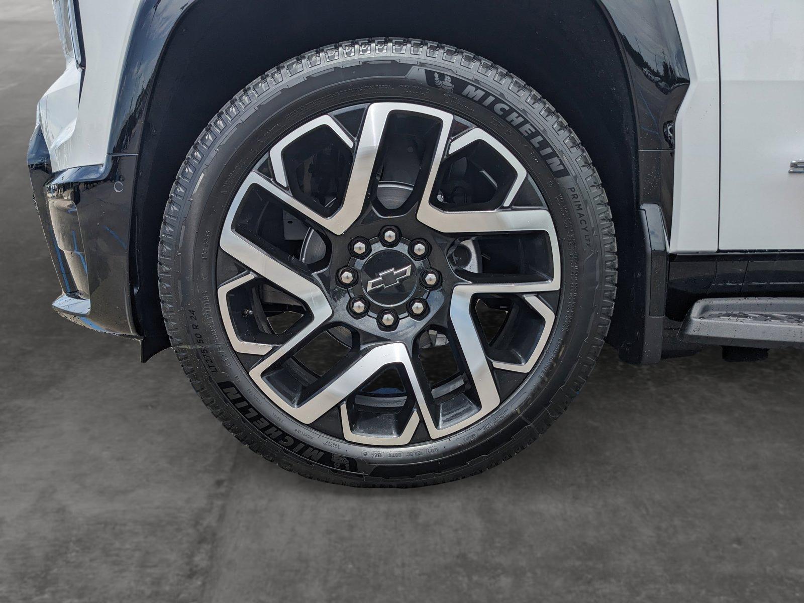 2024 Chevrolet Silverado EV Vehicle Photo in HOUSTON, TX 77034-5009