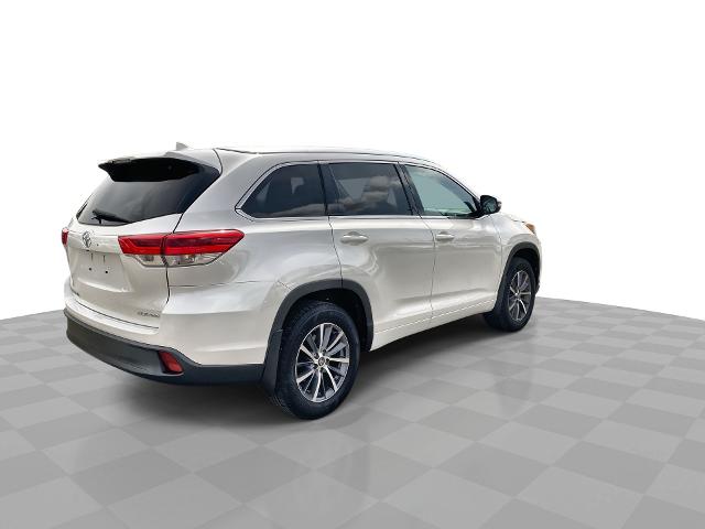 2018 Toyota Highlander Vehicle Photo in WILLIAMSVILLE, NY 14221-2883