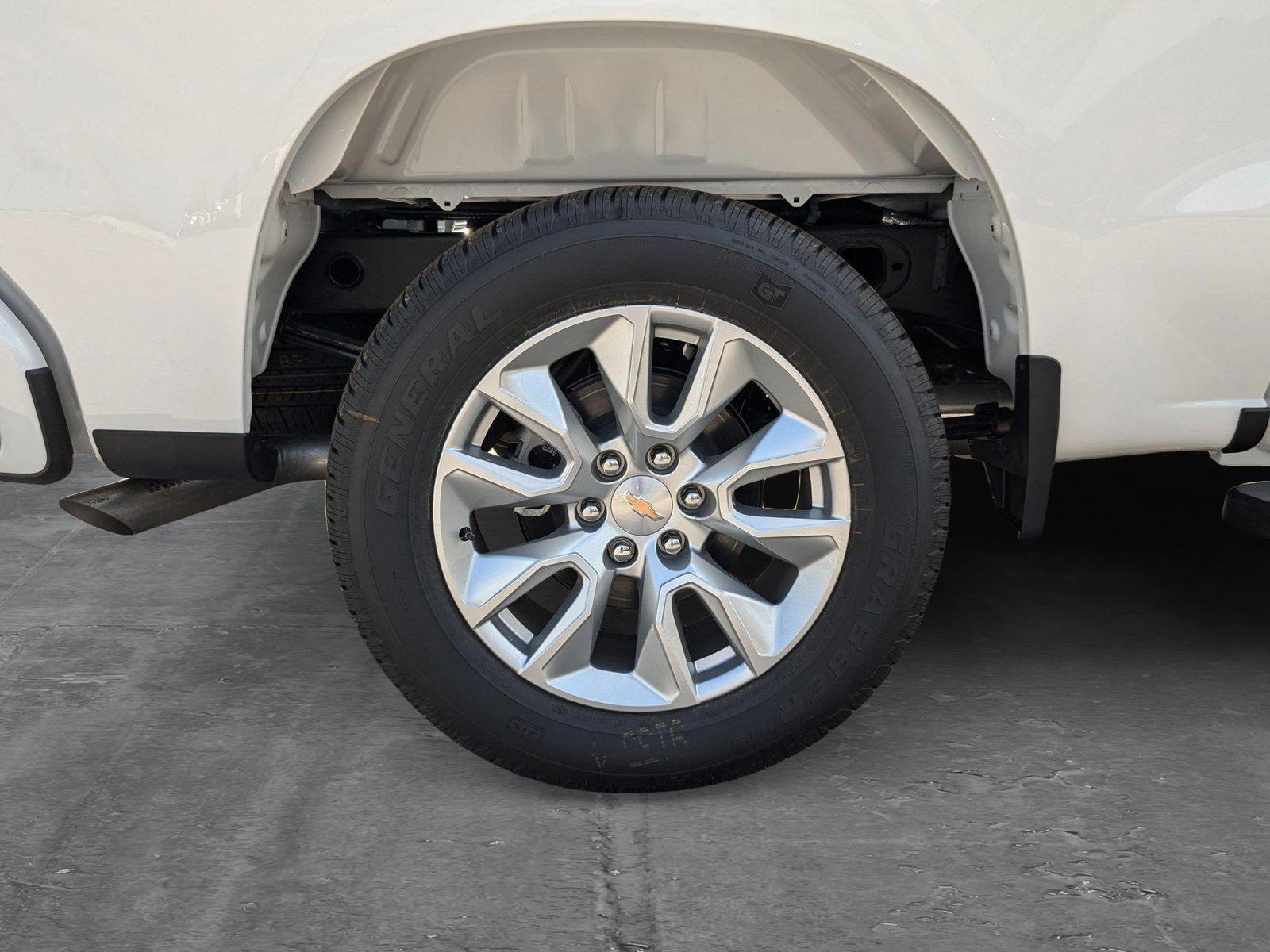 2025 Chevrolet Silverado 1500 Vehicle Photo in MIAMI, FL 33134-2699