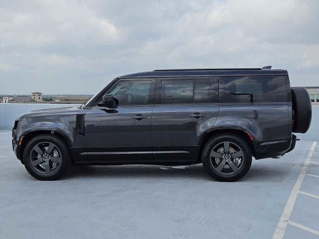 2025 Defender Vehicle Photo in AUSTIN, TX 78717