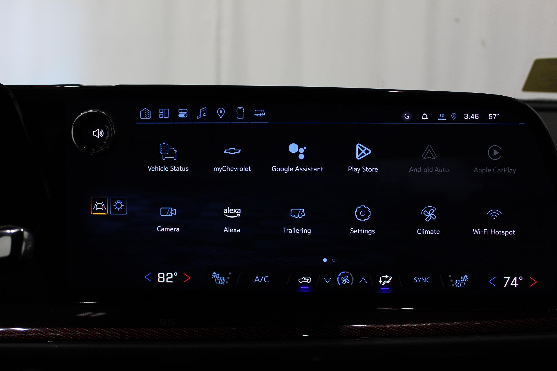 2025 Chevrolet Traverse Vehicle Photo in NORTHAMPTON, MA 01060-1120