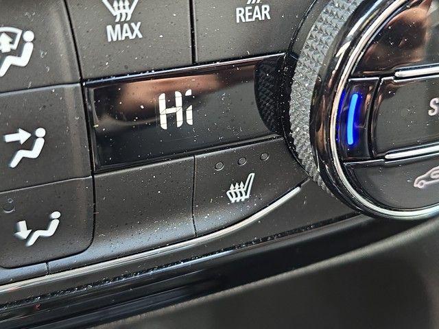 2021 Buick Encore GX Vehicle Photo in Pleasant Hills, PA 15236