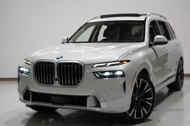 2023 BMW X7 xDrive40i Vehicle Photo in GRAPEVINE, TX 76051