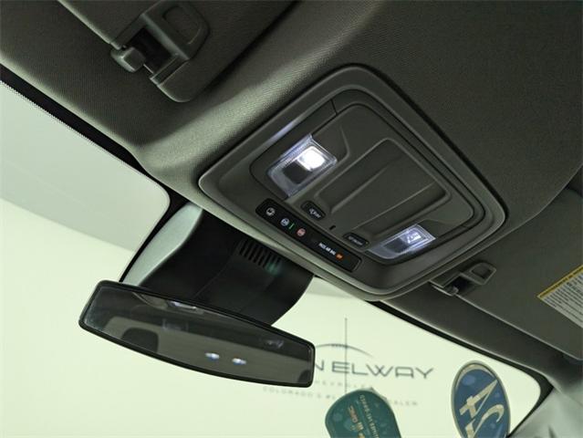 2024 Chevrolet Silverado 1500 Vehicle Photo in ENGLEWOOD, CO 80113-6708