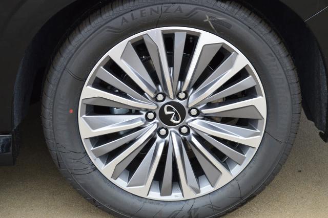 2025 INFINITI QX80 Vehicle Photo in Houston, TX 77090