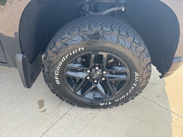 2020 Chevrolet Silverado 1500 Vehicle Photo in Peoria, IL 61615