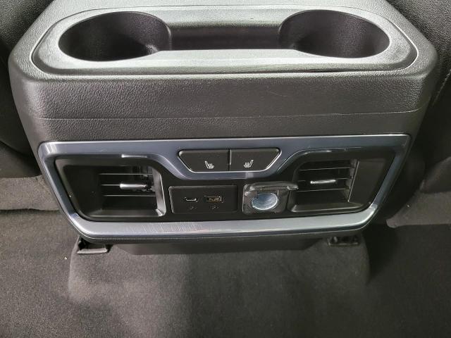 2021 Chevrolet Silverado 1500 Vehicle Photo in NEENAH, WI 54956-2243