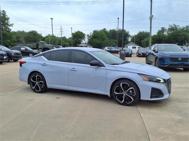 Certified 2023 Nissan Altima SR with VIN 1N4BL4CV3PN363071 for sale in Lawton, OK