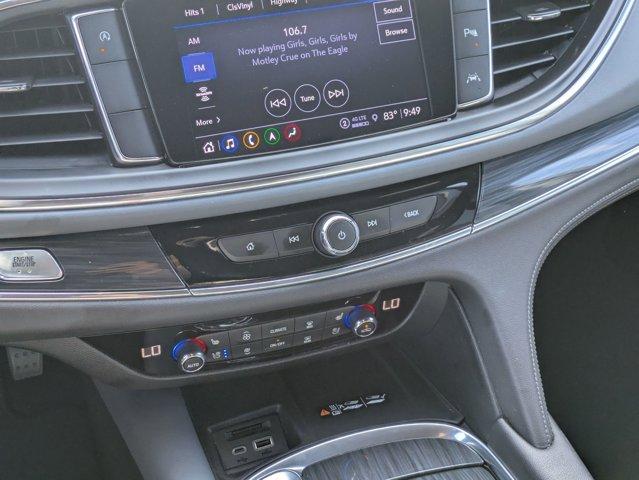 2024 Buick Enclave Vehicle Photo in SELMA, TX 78154-1459