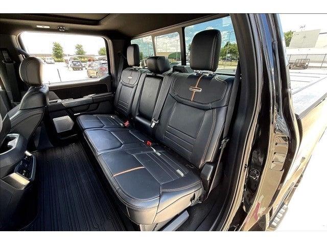 2024 Ford Super Duty F-250 SRW Vehicle Photo in Grapevine, TX 76051