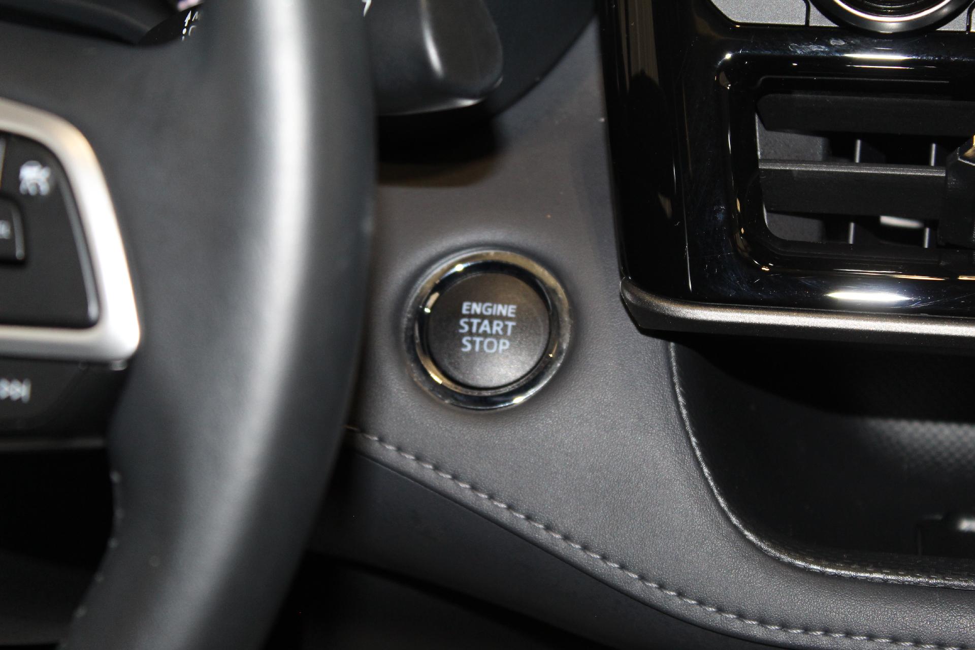 2022 Toyota Highlander Vehicle Photo in NORTHAMPTON, MA 01060-1120