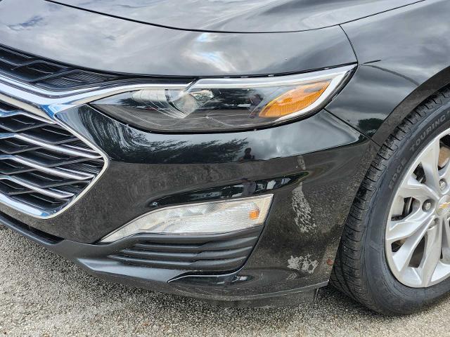 2022 Chevrolet Malibu Vehicle Photo in DENTON, TX 76210-9321