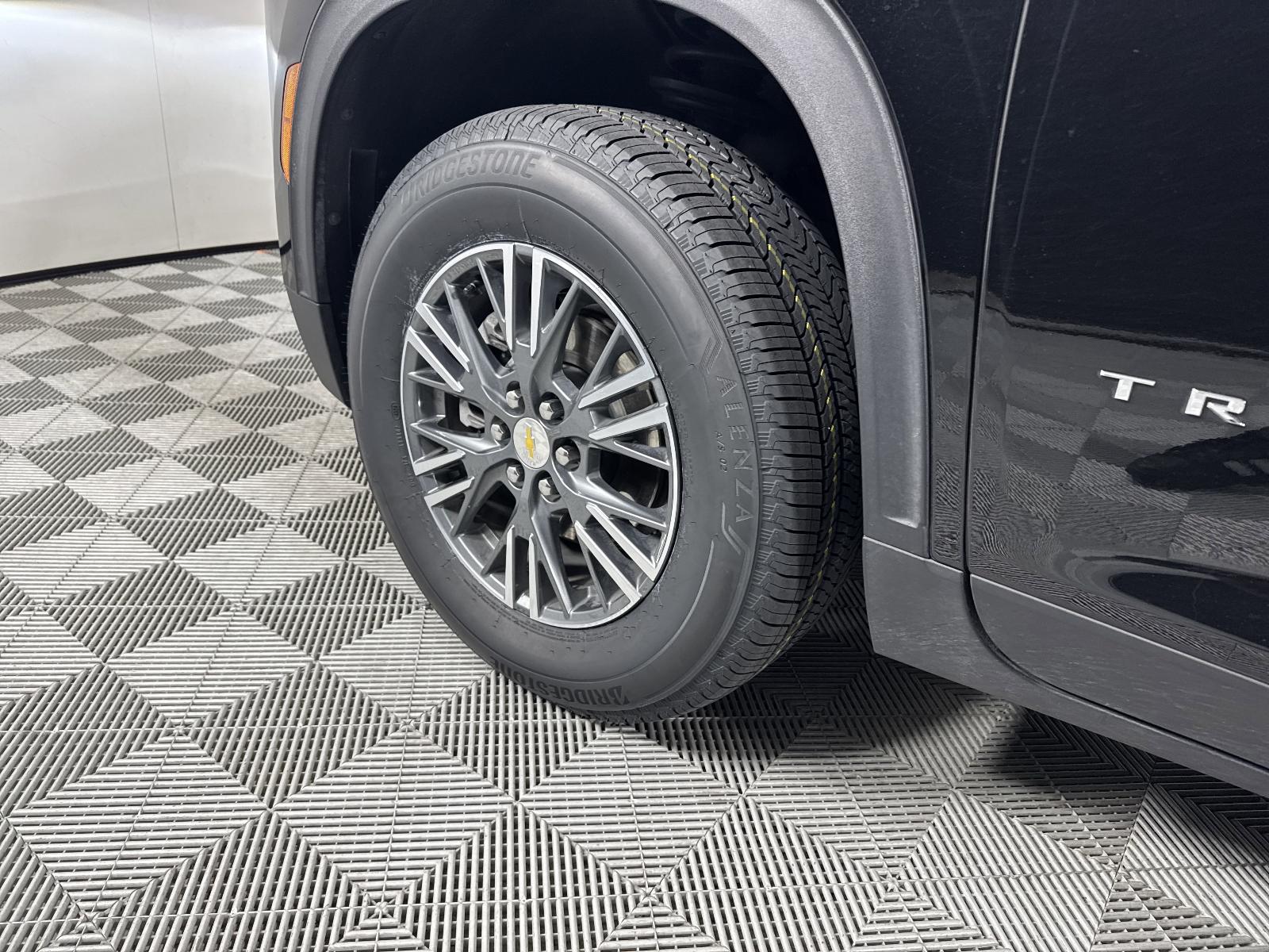 2025 Chevrolet Traverse Vehicle Photo in GEORGETOWN, TX 78626-7508