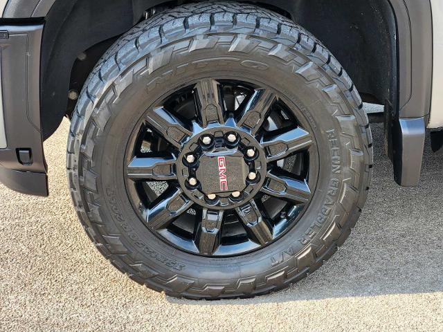 2025 GMC Sierra 2500 HD Vehicle Photo in DENTON, TX 76210-9321