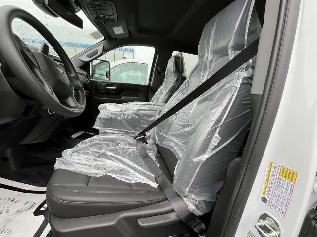 2024 Chevrolet Silverado 2500 HD Vehicle Photo in ALCOA, TN 37701-3235