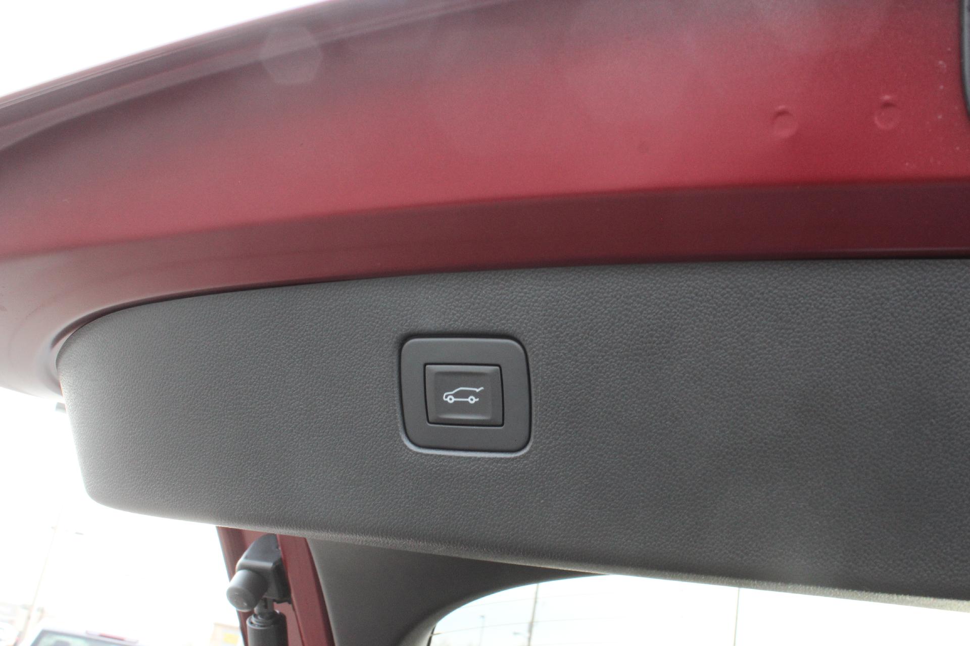 2025 Buick Envista Vehicle Photo in AURORA, CO 80012-4011