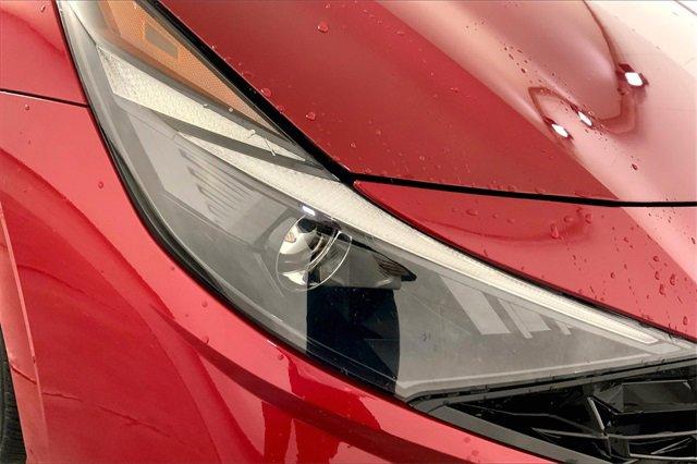 2022 Hyundai Elantra Vehicle Photo in TOPEKA, KS 66609-0000