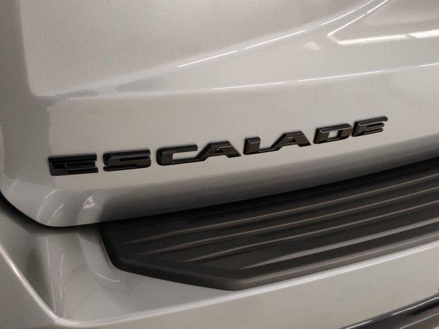 2024 Cadillac Escalade Vehicle Photo in PINEVILLE, NC 28134-8495