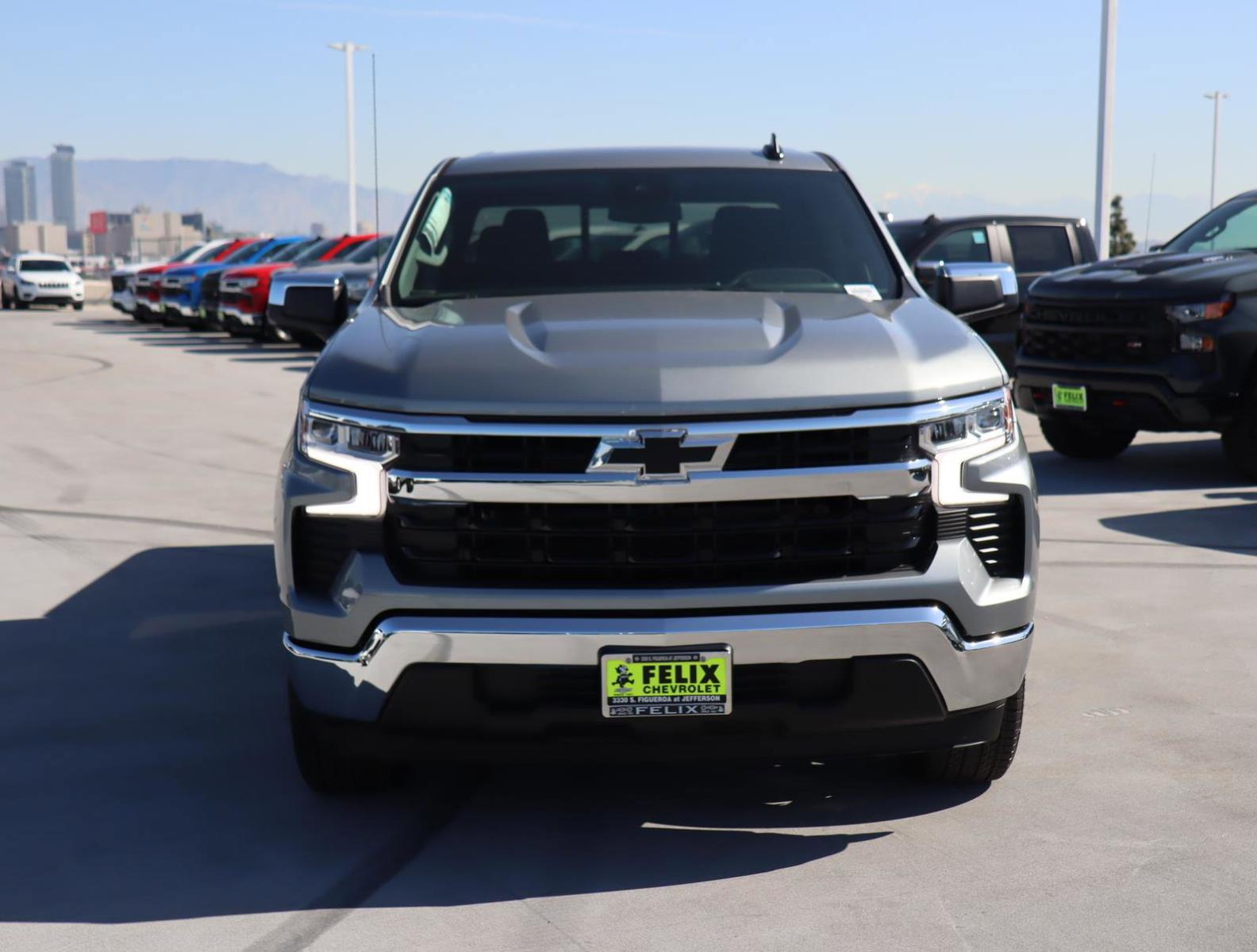 2025 Chevrolet Silverado 1500 Vehicle Photo in LOS ANGELES, CA 90007-3794