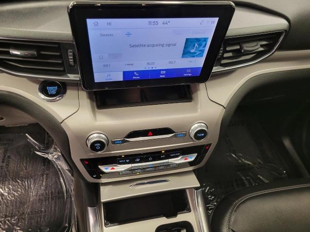 2023 Ford Explorer Vehicle Photo in Green Bay, WI 54304