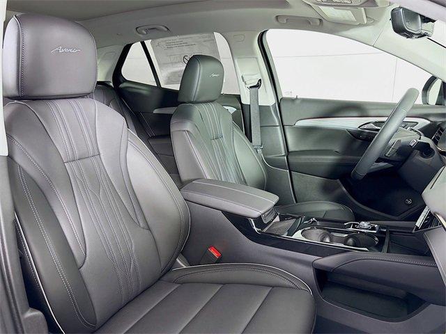 2025 Buick Envision Vehicle Photo in PUYALLUP, WA 98371-4149
