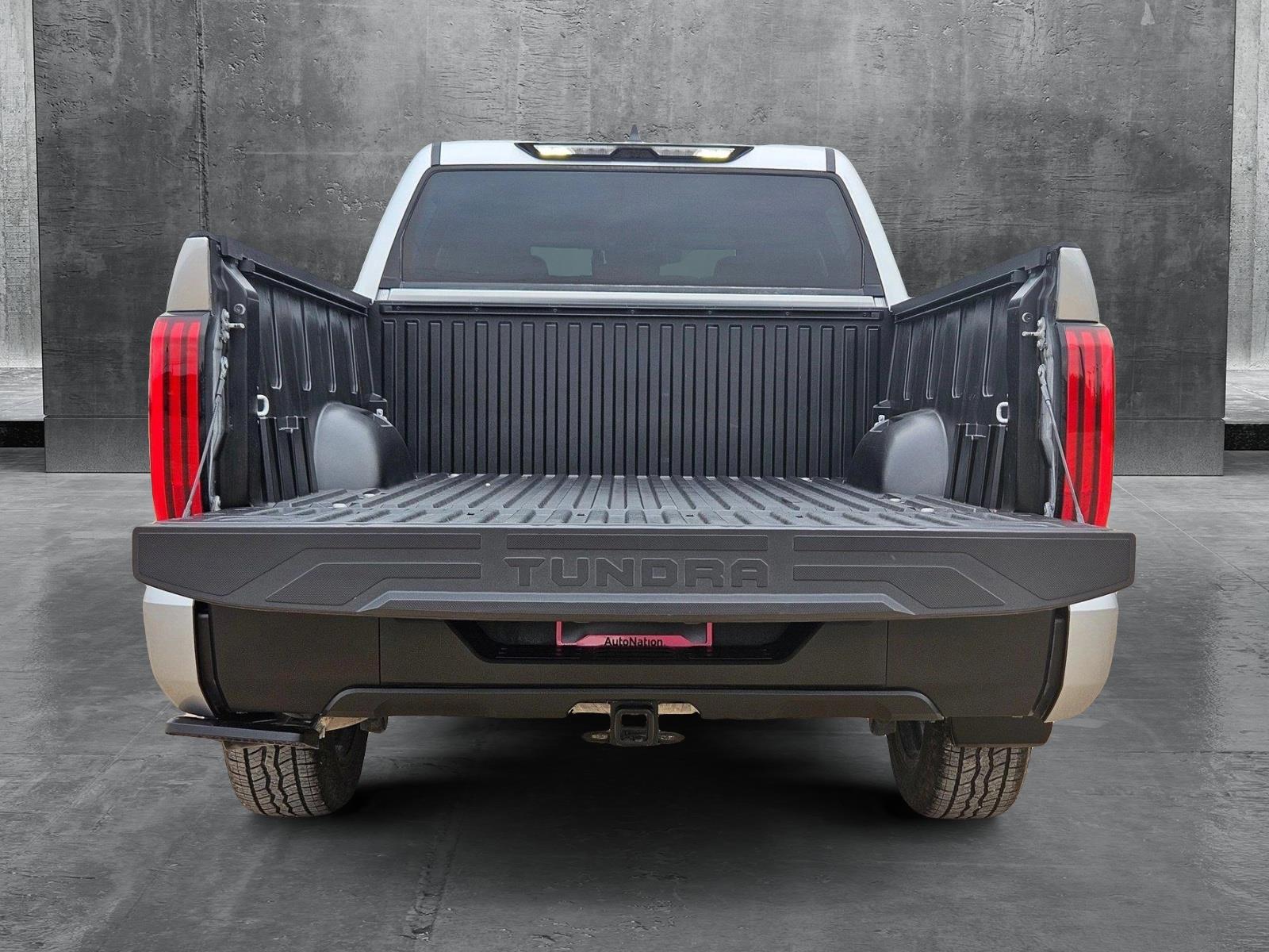 2024 Toyota Tundra 4WD Vehicle Photo in WACO, TX 76710-2592