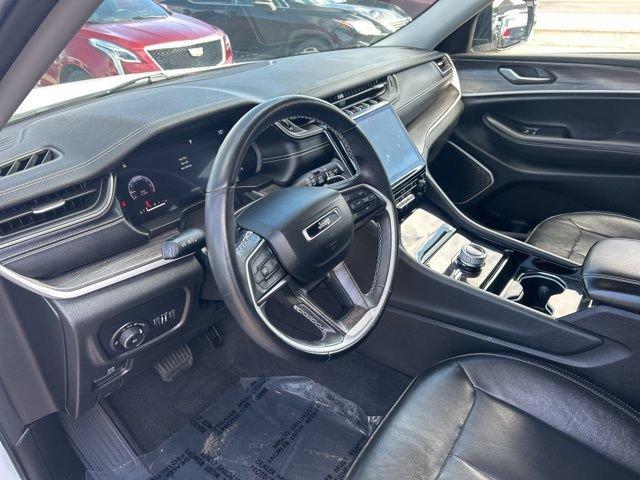 2021 Jeep Grand Cherokee L Vehicle Photo in MEDINA, OH 44256-9631