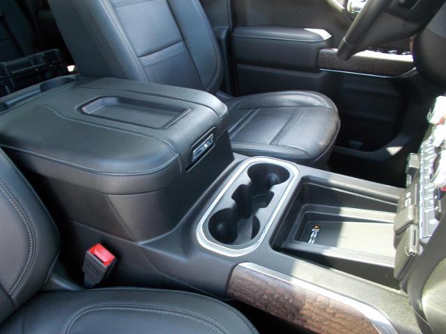2020 GMC Sierra 3500 HD Vehicle Photo in LOWELL, MA 01852-4336