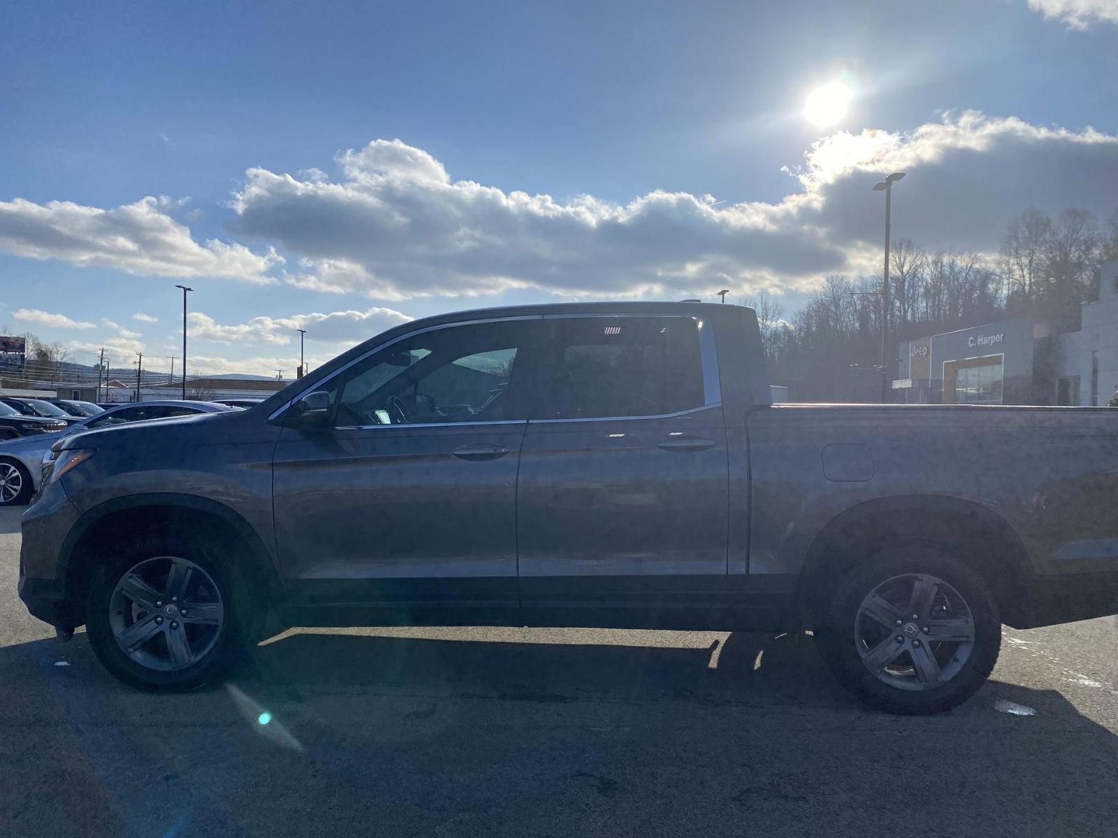 2023 Honda Ridgeline Vehicle Photo in Belle Vernon, PA 15012