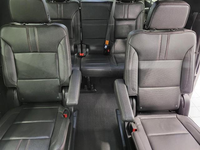 2024 Chevrolet Suburban Vehicle Photo in NEENAH, WI 54956-2243