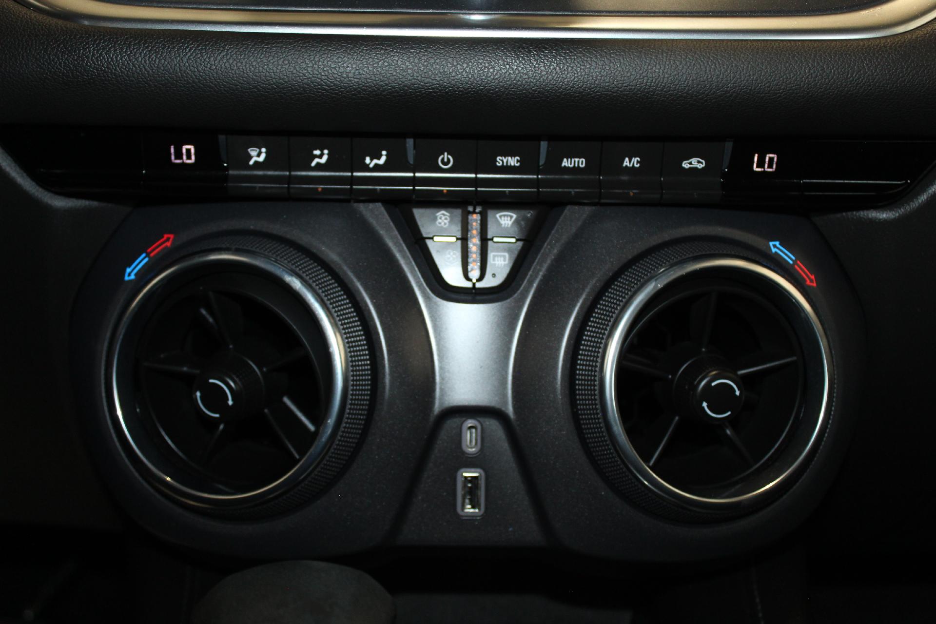 2021 Chevrolet Blazer Vehicle Photo in NORTHAMPTON, MA 01060-1120