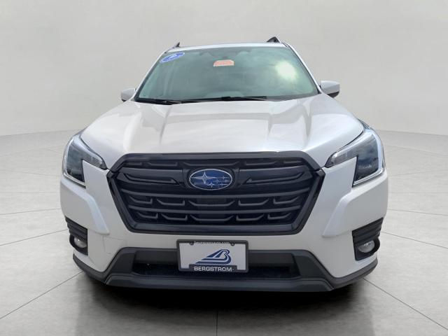 2023 Subaru Forester Vehicle Photo in Green Bay, WI 54304