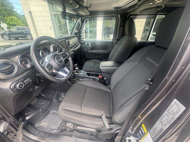 2021 Jeep Wrangler Vehicle Photo in LEOMINSTER, MA 01453-2952
