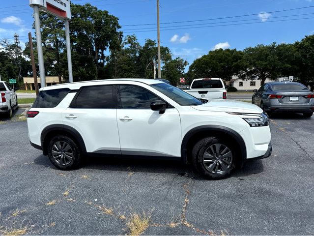 2024 Nissan Pathfinder Vehicle Photo in Savannah, GA 31419