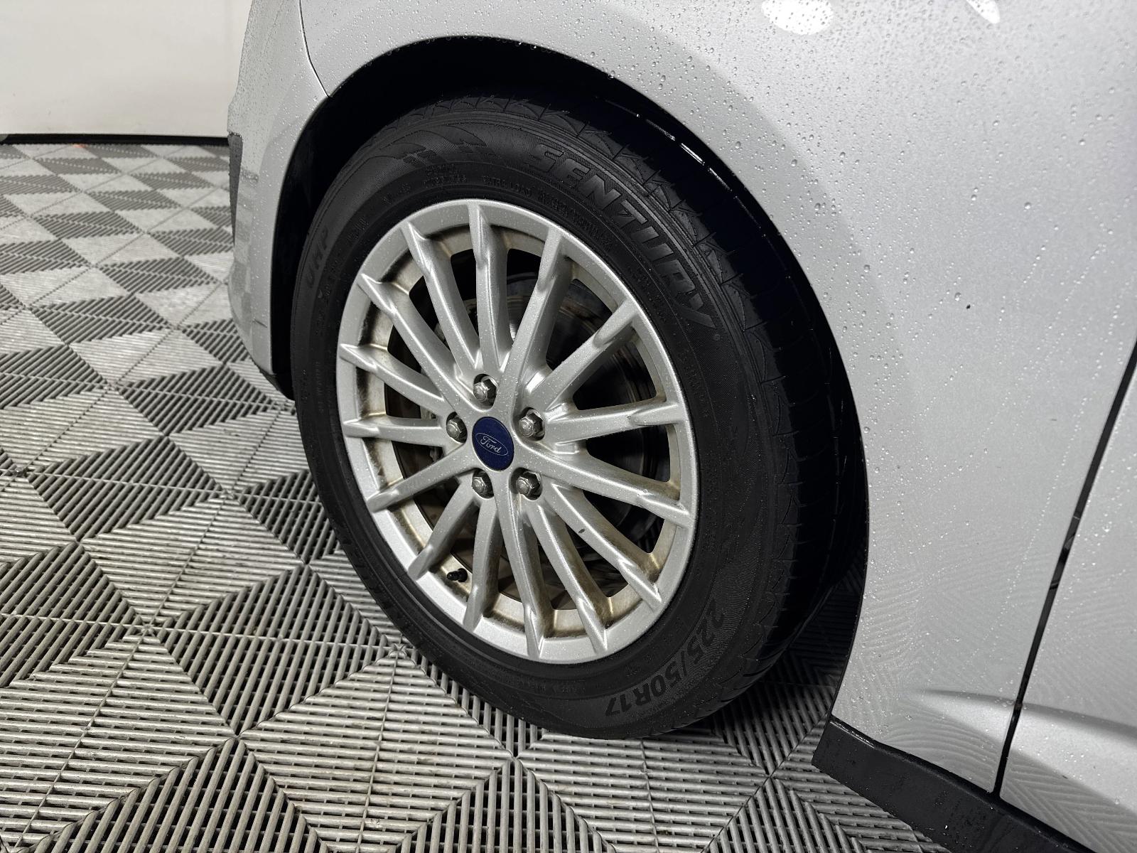2015 Ford C-Max Hybrid Vehicle Photo in GEORGETOWN, TX 78626-7508