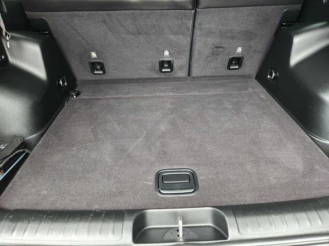 2019 Jeep Cherokee Vehicle Photo in DENTON, TX 76210-9321