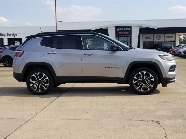 2022 Jeep Compass Vehicle Photo in ELYRIA, OH 44035-6349