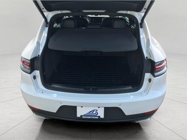 2019 Porsche Macan Vehicle Photo in GREEN BAY, WI 54303-3330